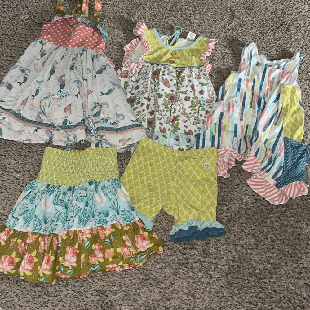 Wildflowers girls bundle sizes 6/8 5 pieces